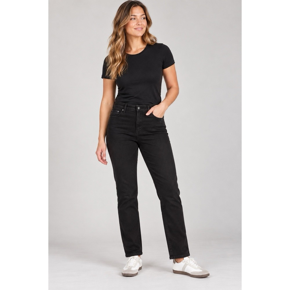 Kancan Women's Size 13/30 Black High Rise Slim Straight Stretch Denim